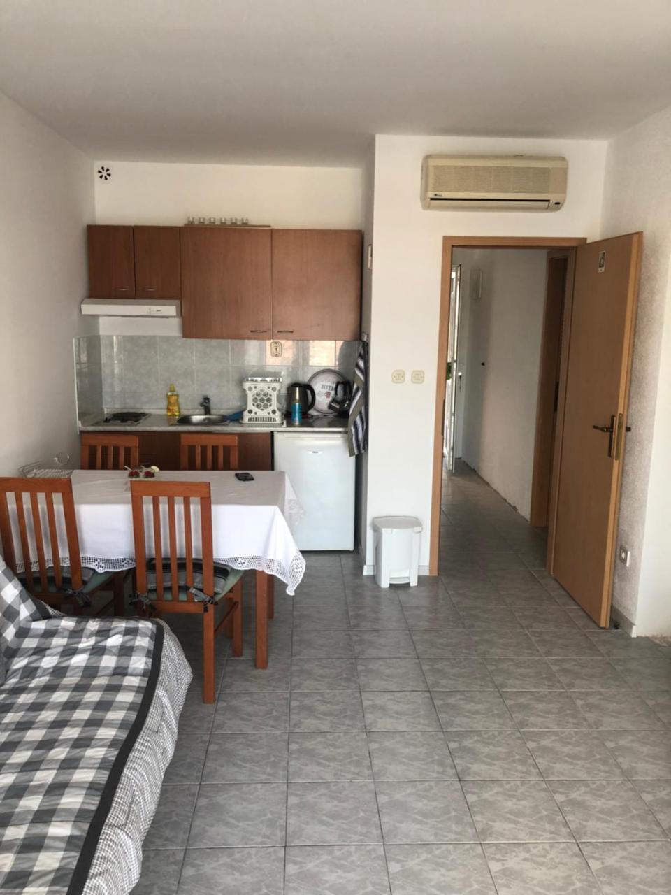 Apartman Ylli Nečujam Extérieur photo